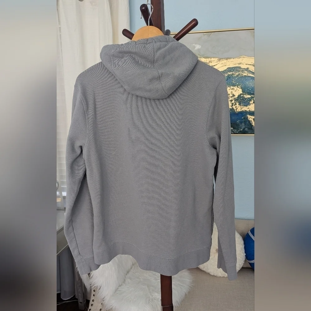 Marmot  Hooded  Pullover Sweatshirt Man's Size M